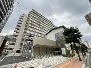 パークアクシス市川【2階】の外観