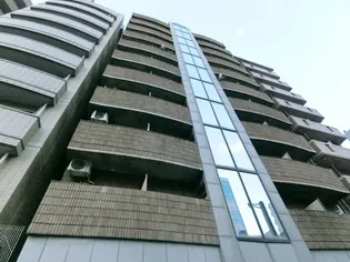 S・ウイングビル【6階】の外観