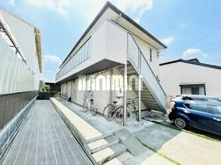 フォレスターナ【2階】の外観