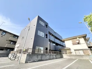千葉県四街道市鹿渡【マンション】の外観