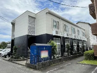 レオパレスサンパレス西焼津【2階】の外観