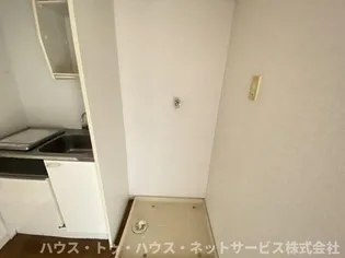 プランドールM【1階】の玄関