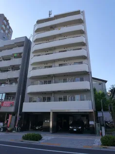 プレール・ドゥーク代々木八幡【6階】の外観