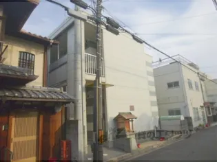 レオパレス御所西【1階】の外観