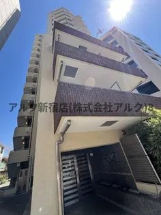 プレール ドゥーク新宿御苑の画像