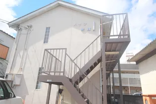 ハイツ朱峰【2階】の外観