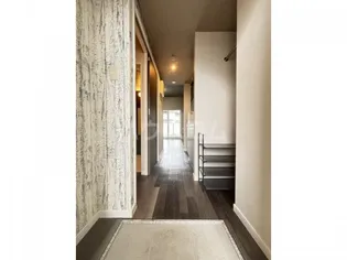 5floor【2階】の玄関