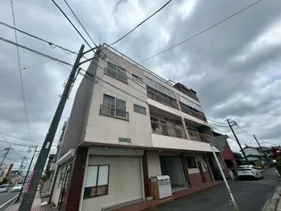 ラデヴィーナ宮代の画像