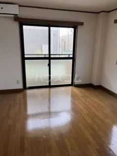 サンライズ鹿山【1階】の外観