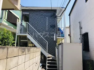 グリュックハイツ【1階】の外観