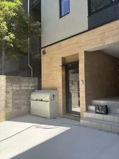 東京都中野区弥生町4【マンション】の外観