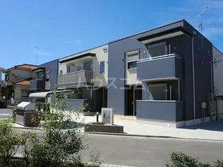 ブルーラグーン【1階】の外観