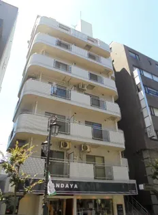 第26クリスタルマンション【2階】の外観