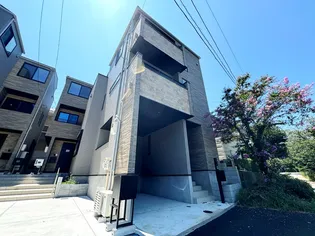 神奈川県藤沢市城南3【一戸建】の外観