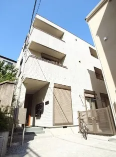 デルフィーノ【1階】の外観