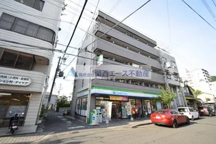 スターリーヒル【2階】の外観