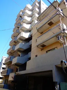 東京都中野区本町2【マンション】の外観