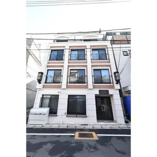 東京都新宿区南元町【マンション】の外観