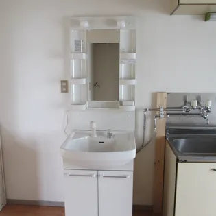 ルミナス山の寺【2階】の内装