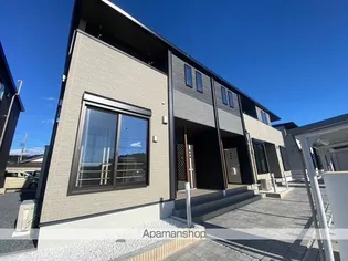 カーサ ディ オリバ B【1階】の外観