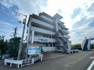 高知県香美市土佐山田町楠目【マンション】の外観