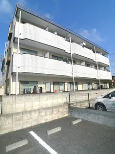 メゾン・ド・エモック【3階】の外観