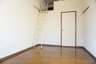 シャングリラ・K【1階】の内装