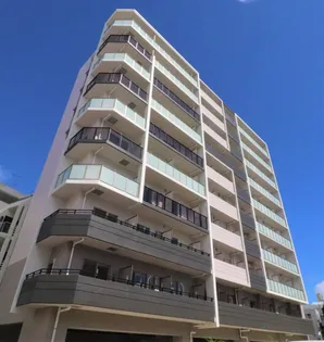沖縄県那覇市牧志3【マンション】の外観