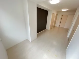 KK BLDG【1階】の居間