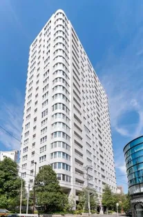 東京都港区南青山2【マンション】の外観