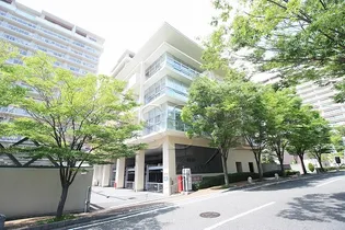 オーズタウンセンタースクエアVI番館の画像