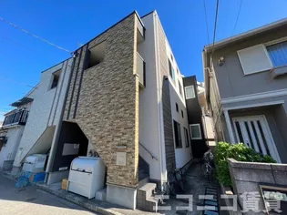 アリー小菅の画像