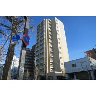 プライヴェル山鼻 壱番館【11階】の外観