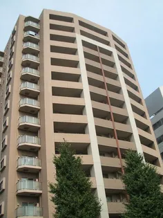 グランハイツ代々木【9階】の外観