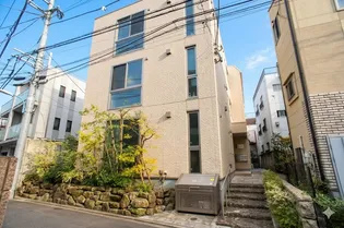 ホームタウン柏木【3階】の外観