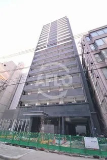 プレサンスタワー北浜【9階】の外観