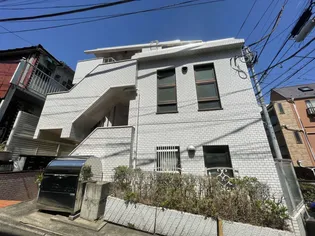 ホワイトハイツ【1階】の外観