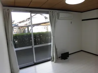 フォーブル川口A棟【1階】の内装