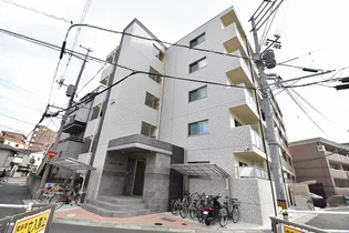 コクーン大元駅前【2階】の外観