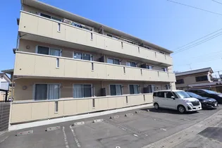 茨城県守谷市中央3【アパート】の外観