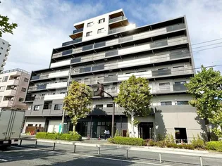 グラン ファムの画像