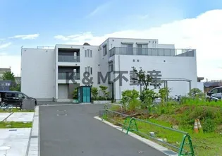 FRANKLIN AVEの画像