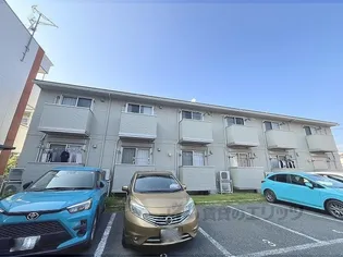 クレールA棟【1階】の外観