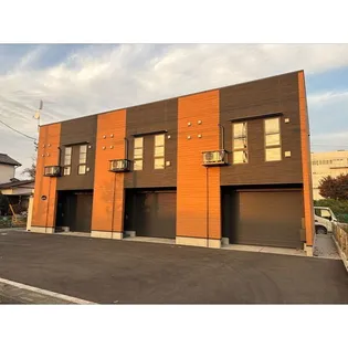 埼玉県所沢市大字中富【アパート】の外観