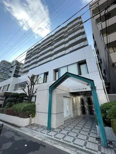 オーブラン中津【3階】の外観