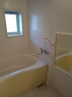 ラエトワールD【2階】の風呂