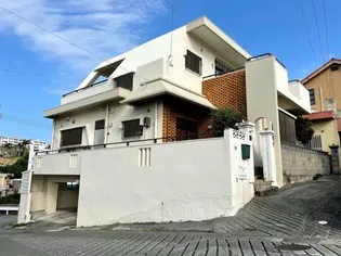 沖縄県浦添市沢岻2【一戸建】の外観