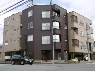 紅霞荘【2階】の外観