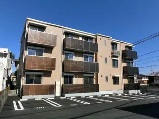 ベレオ エクラージュの画像