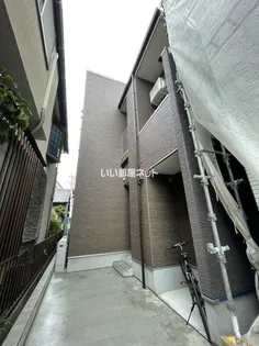 Arbre志賀本通(アルブルシガホンドオリ)【1階】の外観